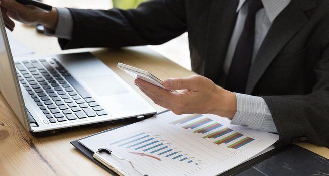 Scales Corp. (SCL) Pulls Back as Agribusiness and Export Investors Reassess Growth