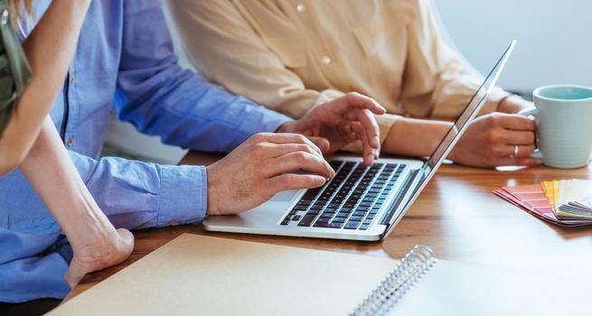 Contact Energy (CEN) Dips: Why Investors Are Watching New Zealand's Energy Names