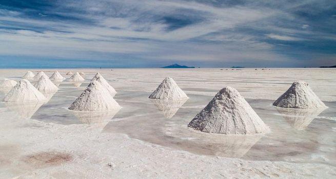 Core Lithium Secures Funding and Approves Restart of Finniss Project