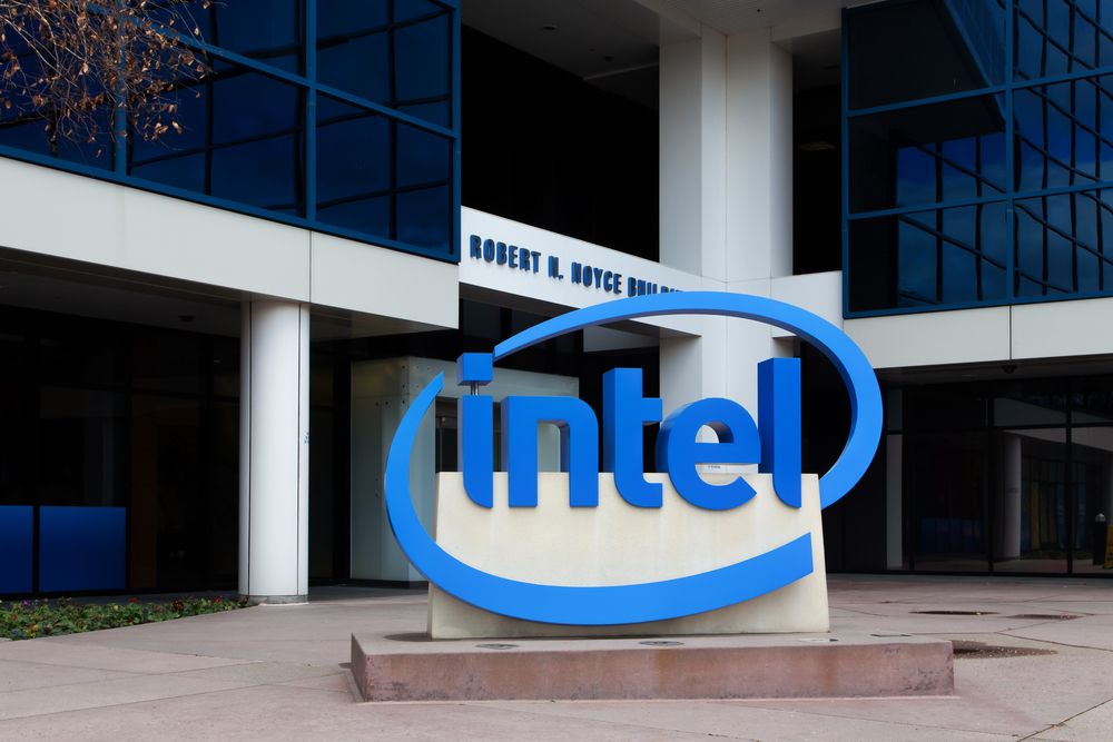 Stay Invested in This NASDAQ-Listed Semiconductor Stock- INTC