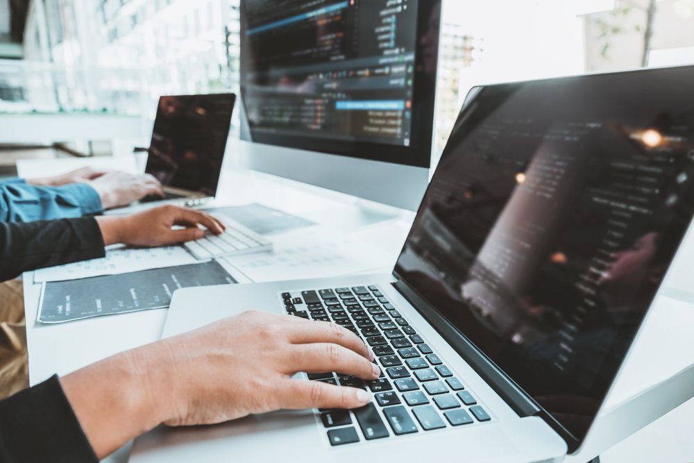One Software & Services Stock Trading Near Resistance Levels -XRO