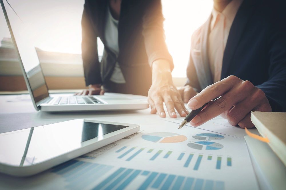 Technical Analysis on One NYSE-Listed Stock - DG