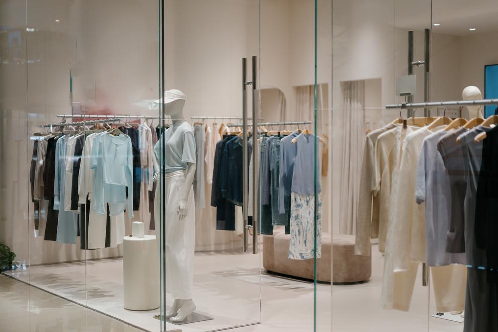 One Retailing Stock for Long-term Growth Prospects – HLG