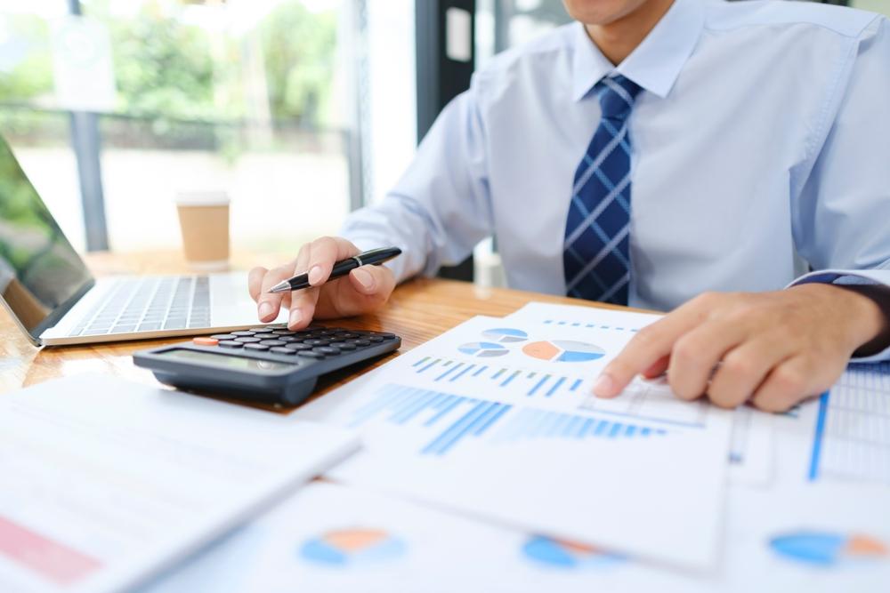 2 Stock Picks for March 2026 – GTK, AOF
