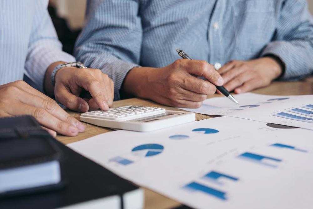 One Recruitment Stock Amidst Uncertainties – AGL